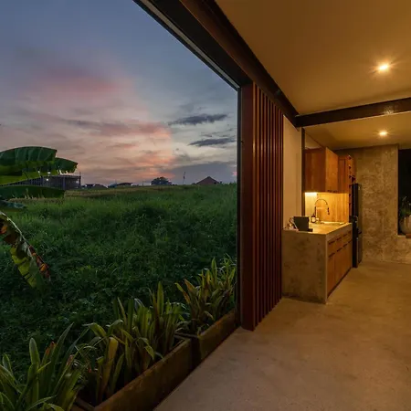 Villa Lennon - Scenic 3Br Rice Field View With Pool, 4Min To Beach!